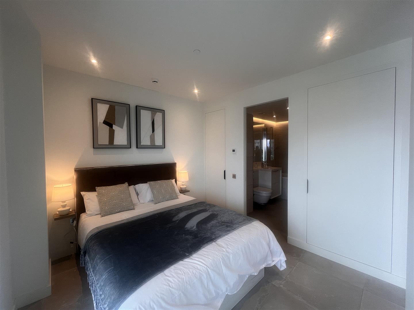 Image of Apartment - 1 Bathrooms for Rental in EuroCity-Gibraltar, Image 5